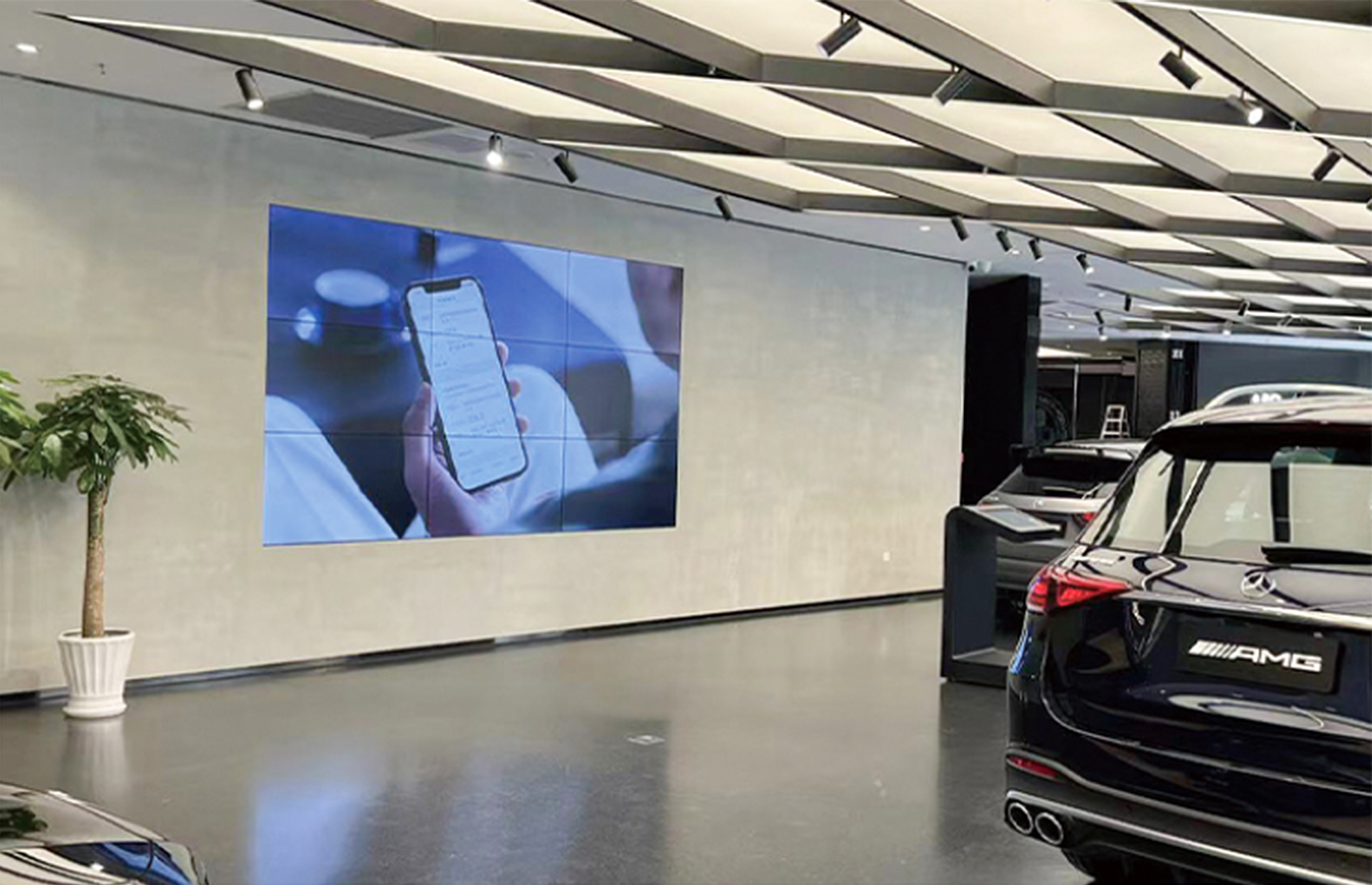 Digital Signage